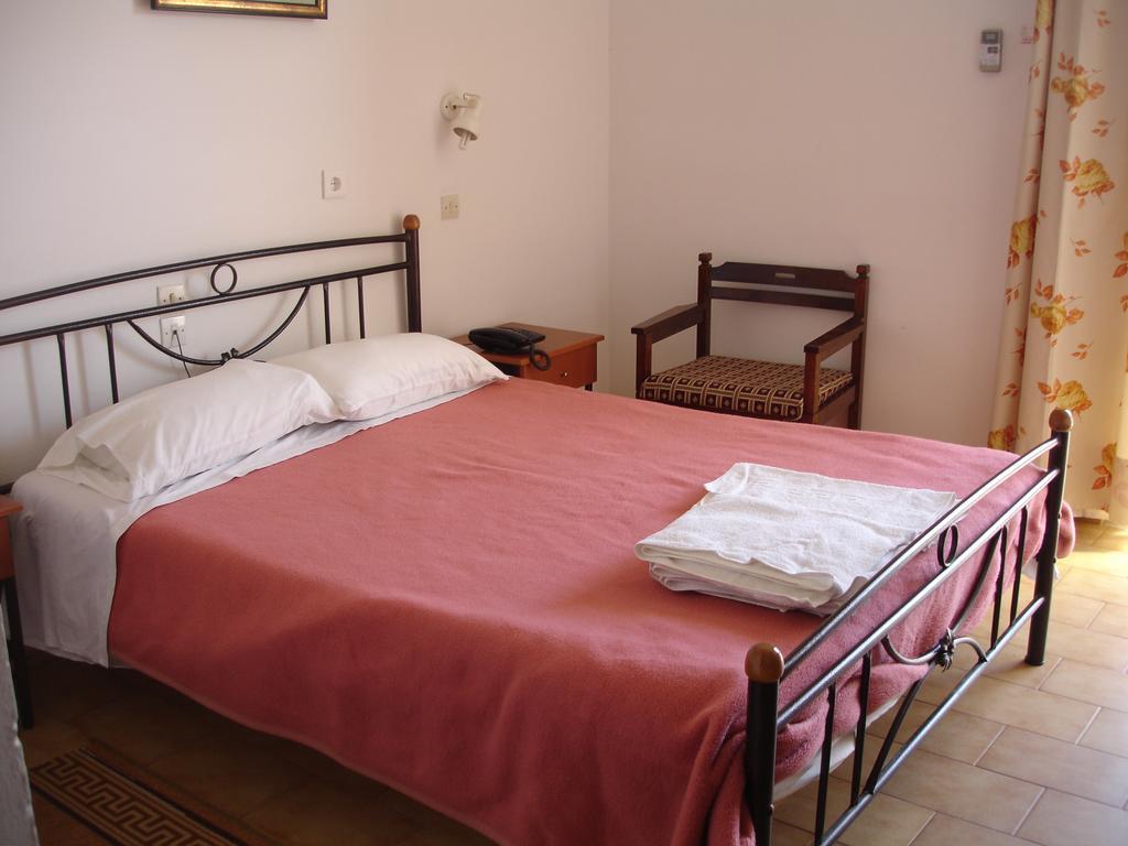 Inomaos Otel